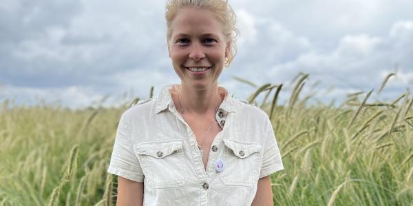 Emilie Hansted Berning i kornmarken